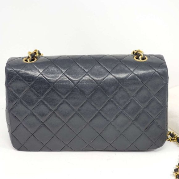 CHANEL 23 Full Flap Vintage 24k Gold Lambskin Bag - Picture 4 of 16